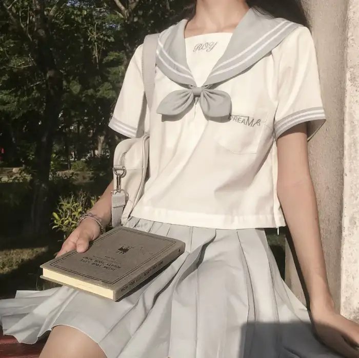 超乎人性